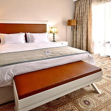 Primoretz Grand & בורגאס