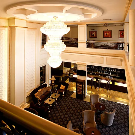 Primoretz Grand & מלון