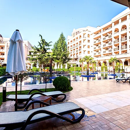 מלון Primoretz Grand & 5*