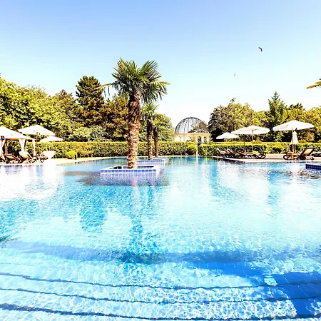 Primoretz Grand & מלון בורגאס